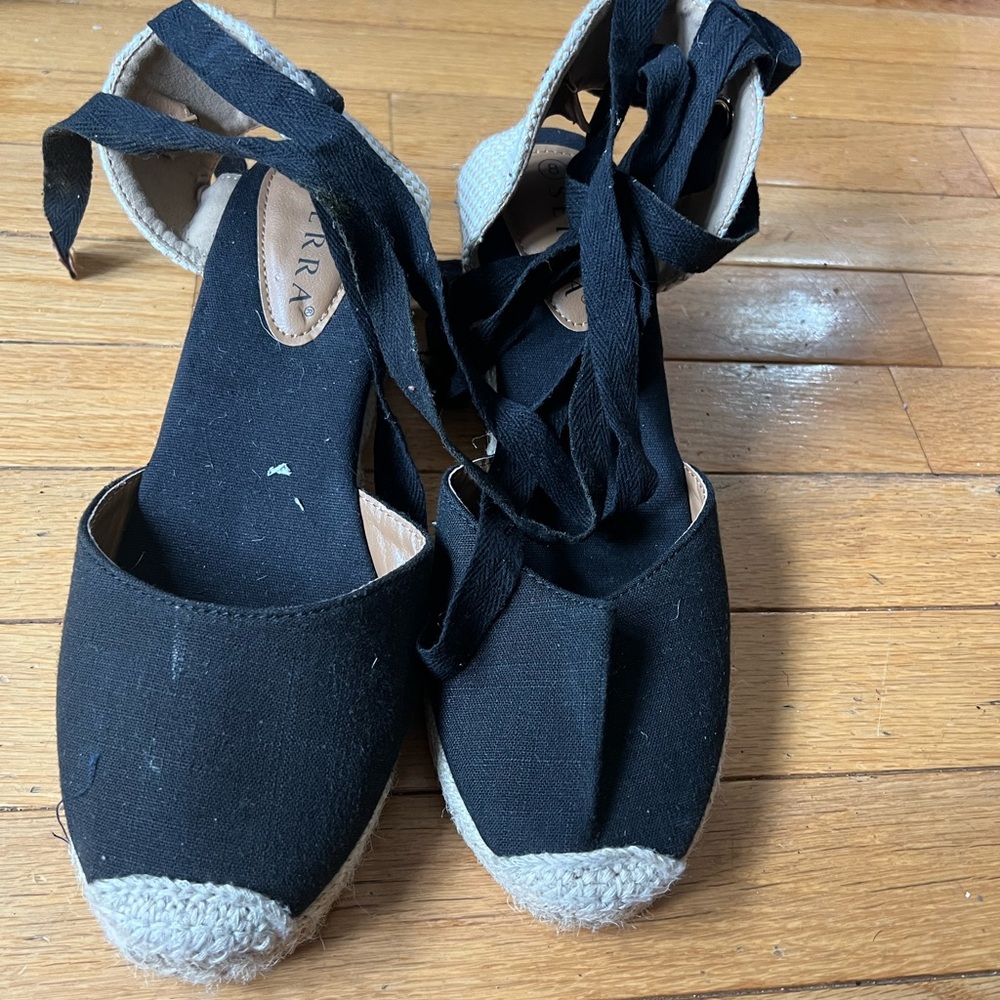 Serra Ladies Summer Wedge Sandals Sz 8